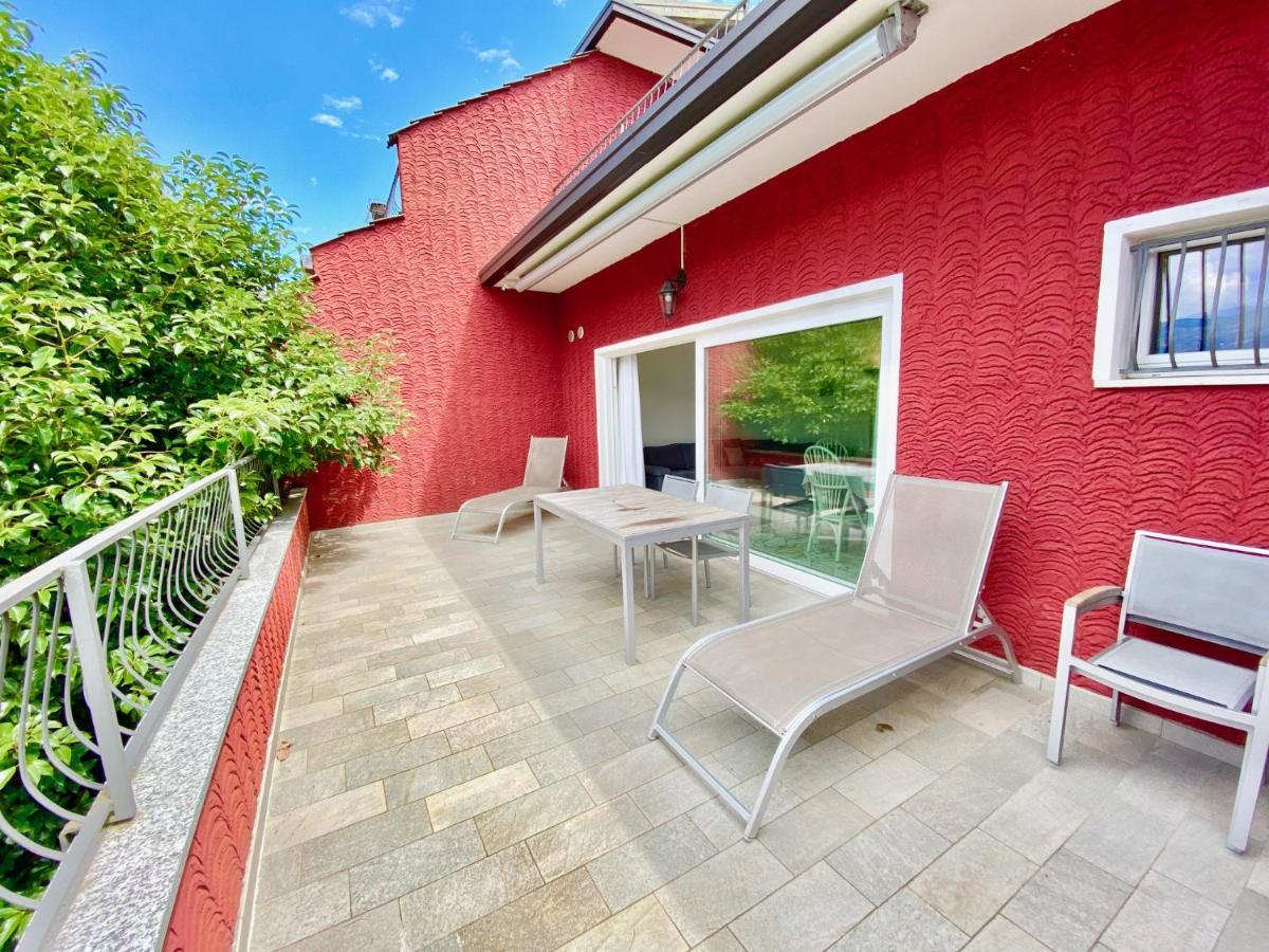 Appartamento Buresso Porto Valtravaglia Exterior foto