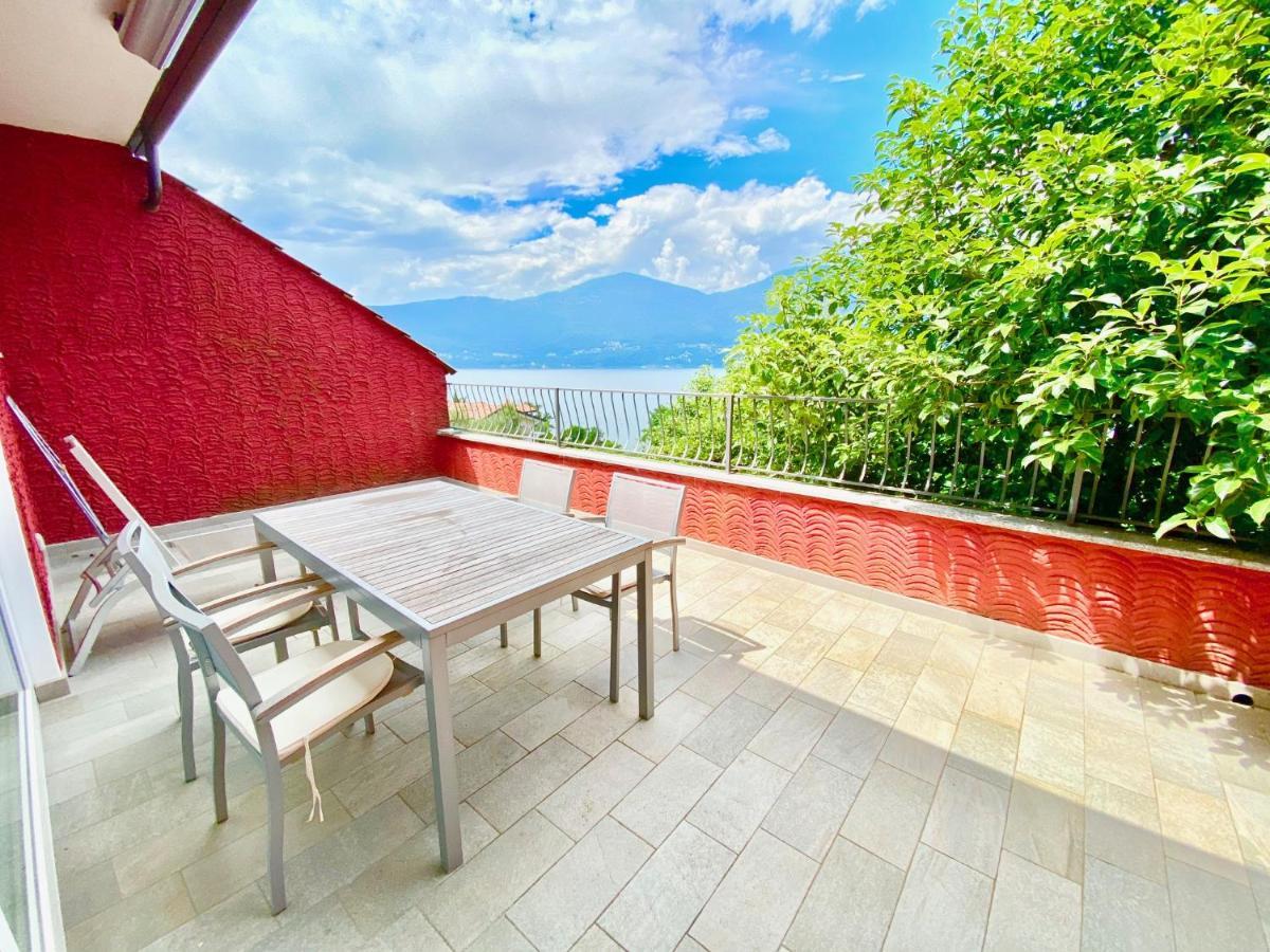 Appartamento Buresso Porto Valtravaglia Exterior foto
